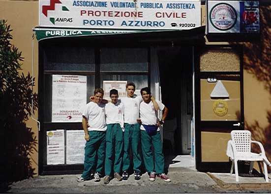 Gruppo volontari PA Avvenire Prato.jpg
