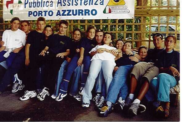 Centro Giovani Porto Azzurro.jpg